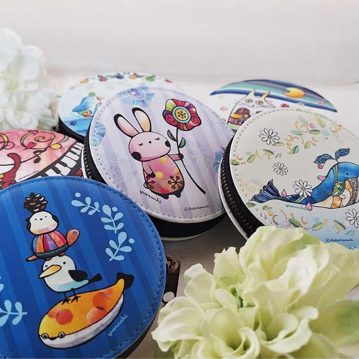 コインケース　円形でかわいい ファスナータイプ 猫 うさぎ  くじら シマエナガ ペンギン　お薬 や 小物入れ としても